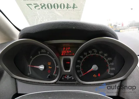 2013 Ford Fiesta Se z USA, uszkodzony, nr VIN 3FADP4BJ3DM199404